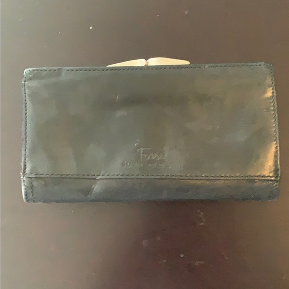 Fossil Wallet w/Checkbook - Picture 4 of 4